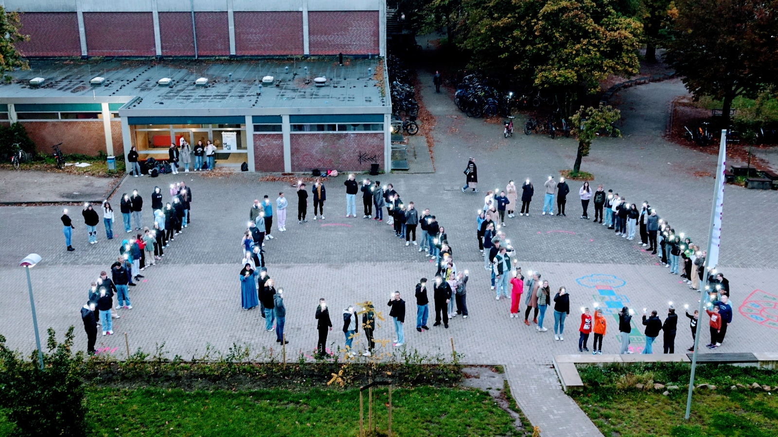 100 Lichter zum 100. Geburtstag